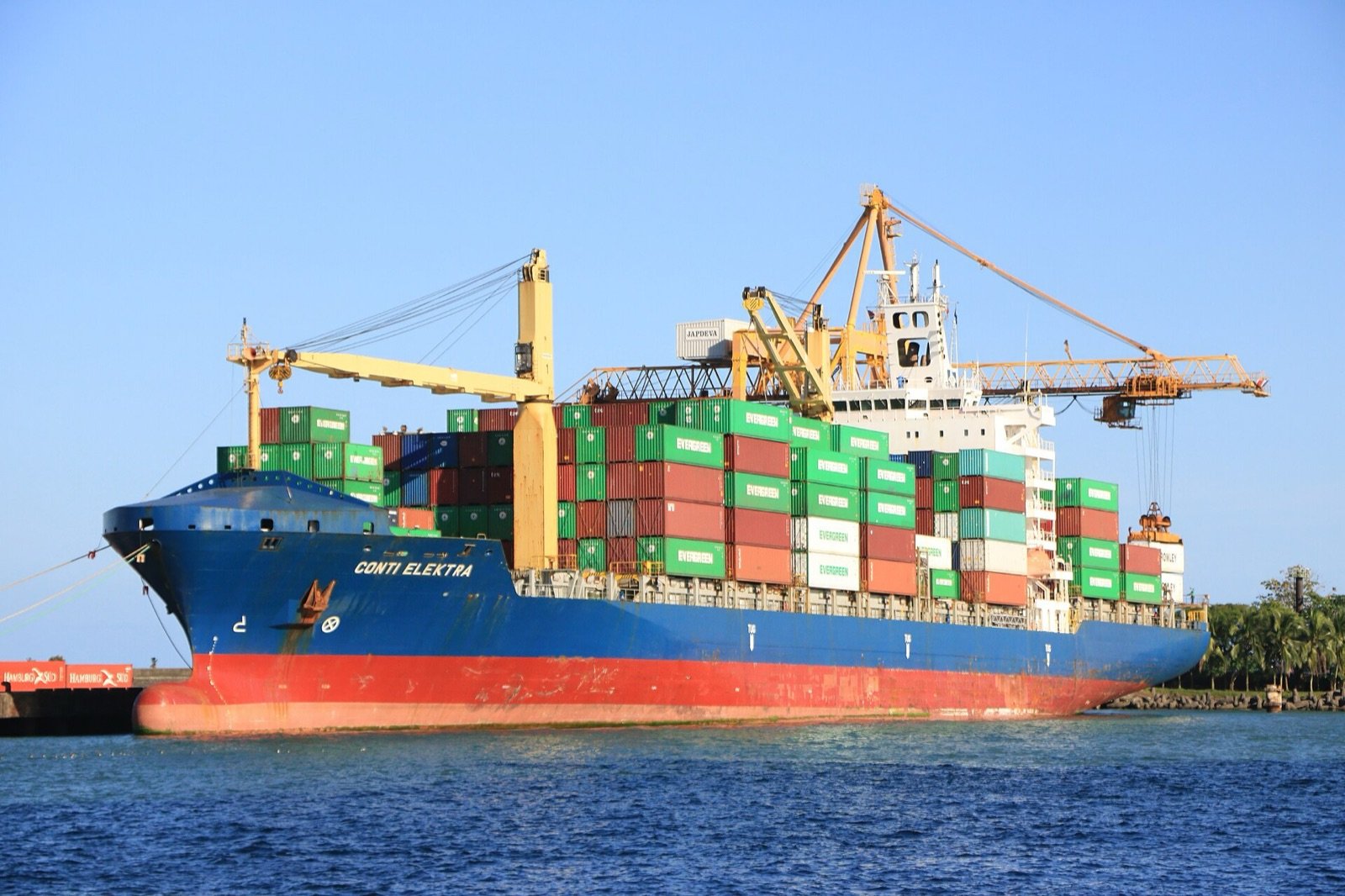 Container vessel Conti Elektra loading at the Port of Moín near Limón, Costa Rica